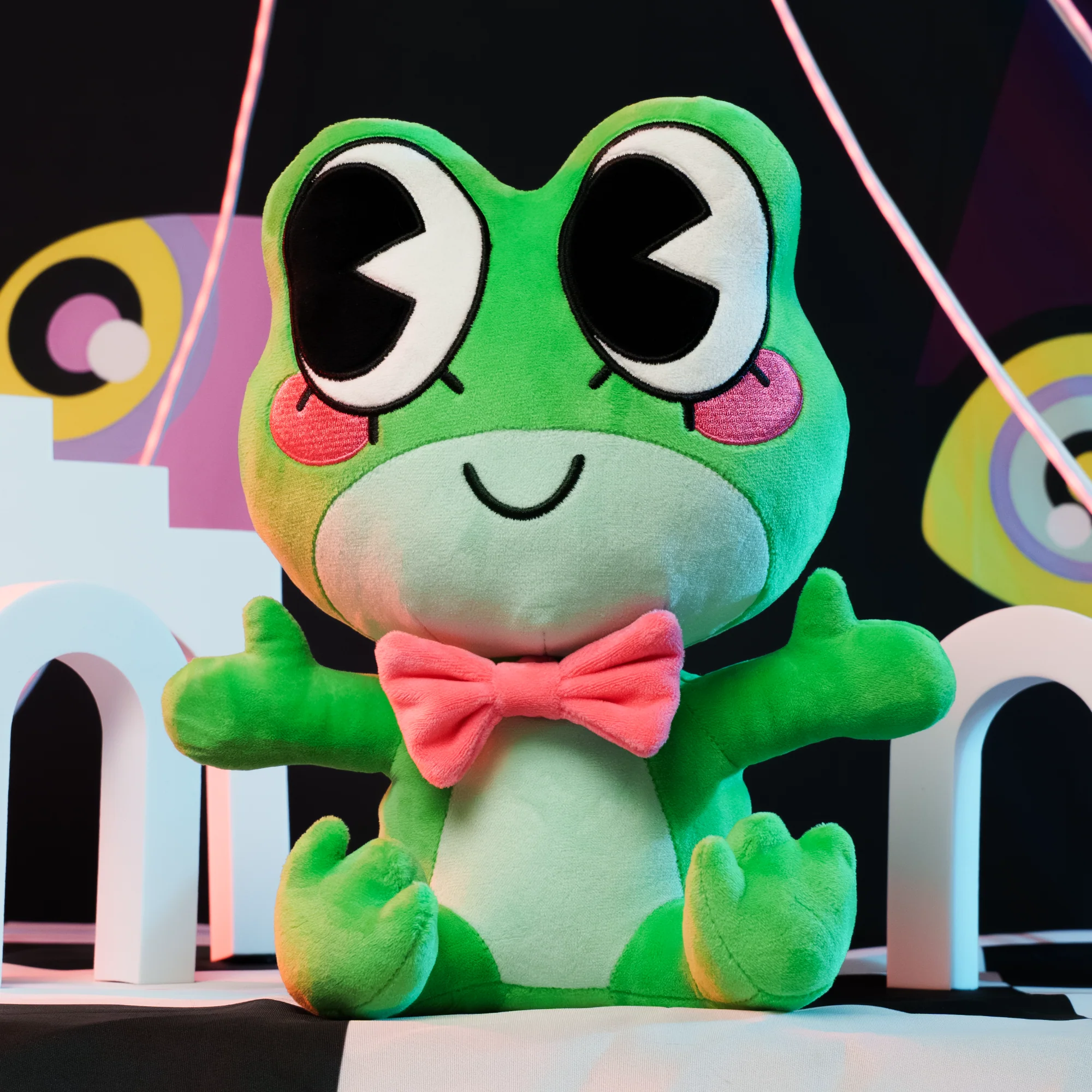 Ribbit Plush - Image 2